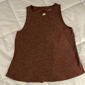 NWOT Beyond Yoga Featherweight Tank open back tie back yoga top fun back